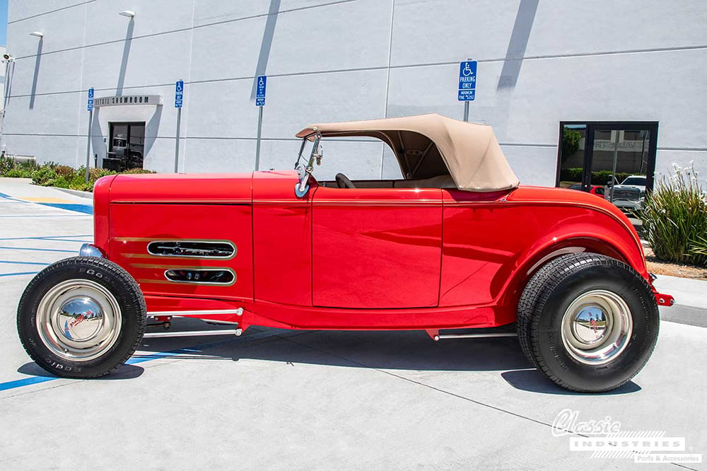 1932-Ford-roadster-side-1000
