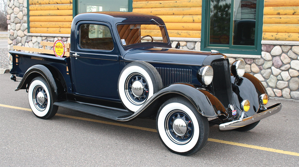 dodge-d-series-w-series-truck-history-1935-model-kc