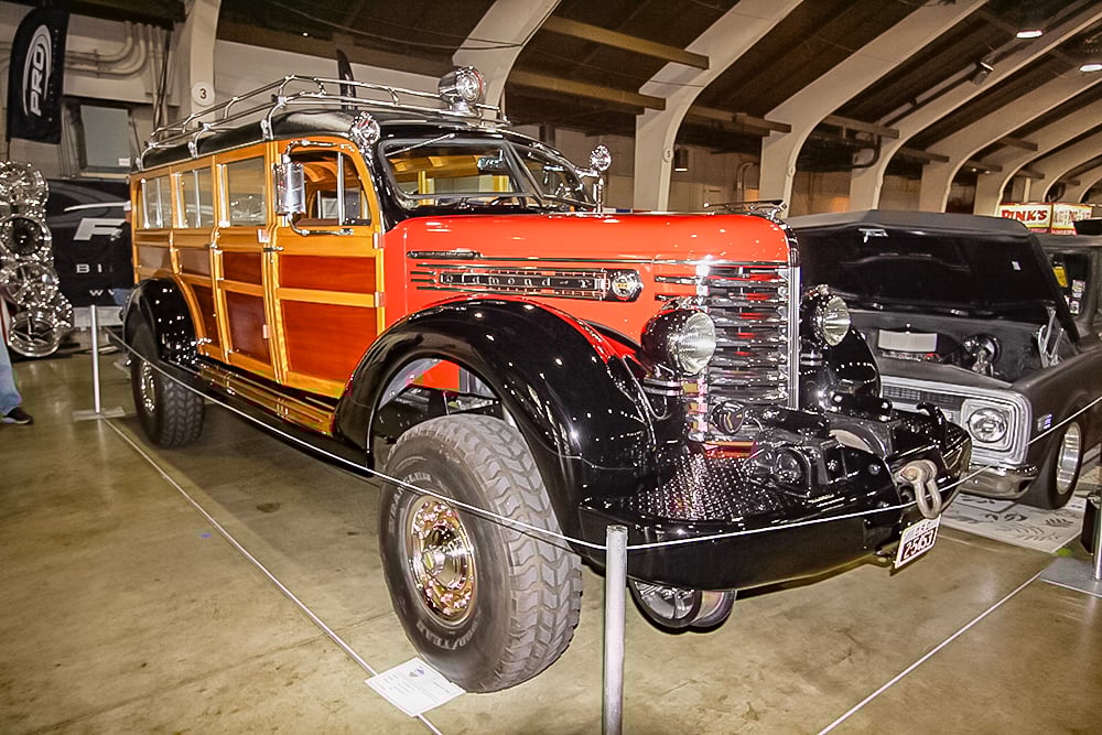 1946 Diamond T Tom Phillippbar San Clemente copy