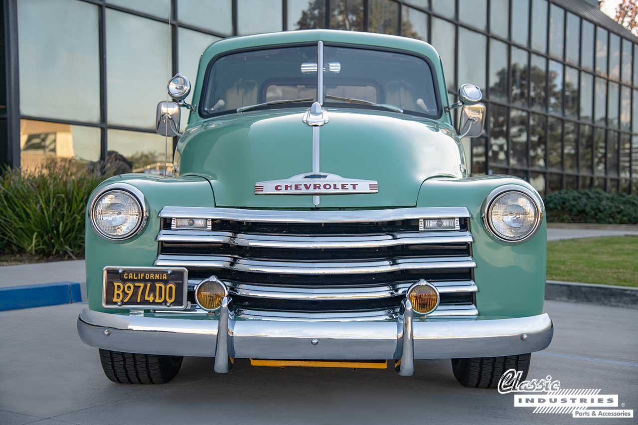 1950_Chevy_3100_Truck_Nose_Head_On