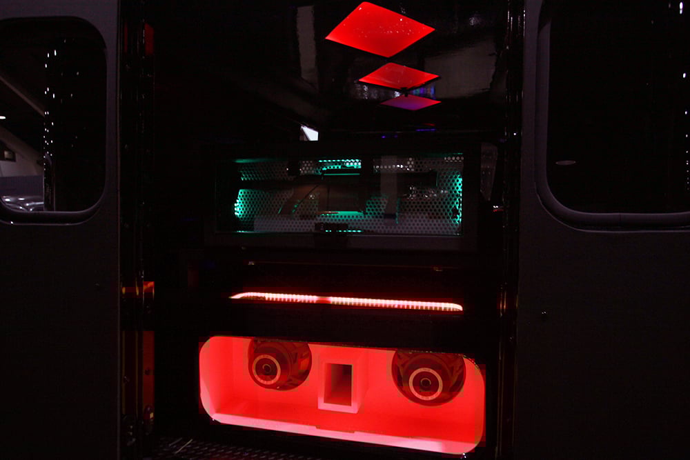 1951 Dodge route van stereo and gun