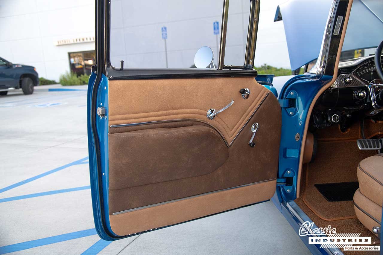 1955_BelAir_150_Blue_Door_Panel
