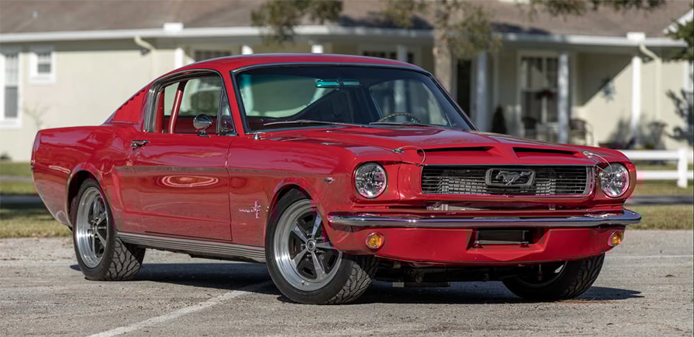 1966 Ford Mustang fastback restomod copy
