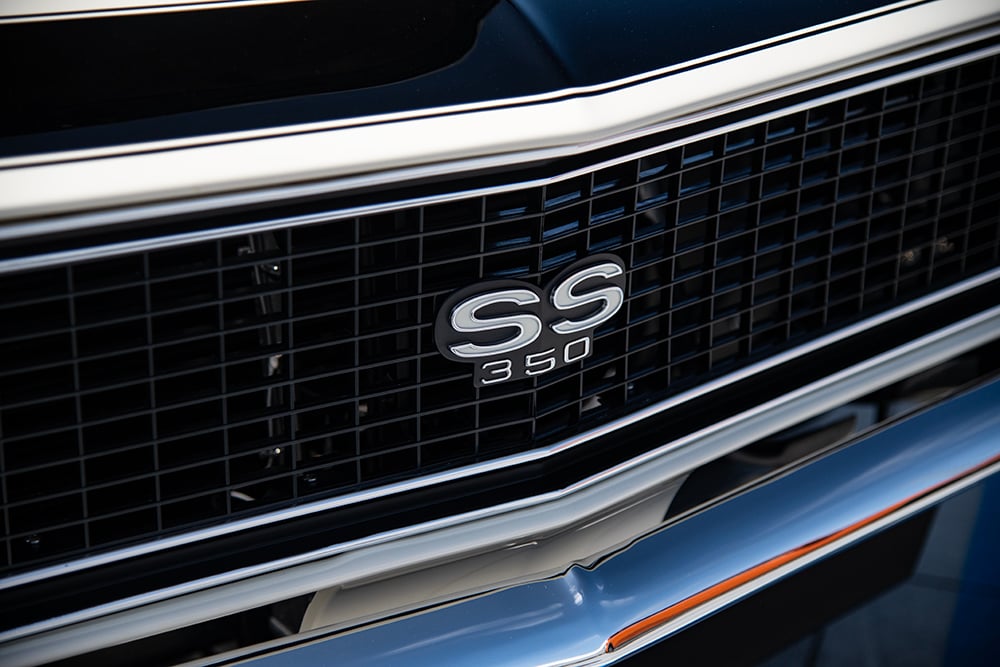 1967 SS RS Camaro grill badge Rafael Mendez copy