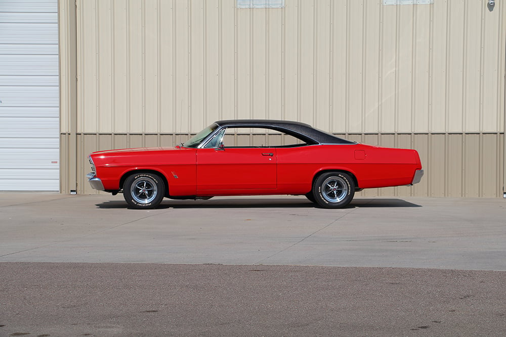 1967_Galaxie_sidesmall