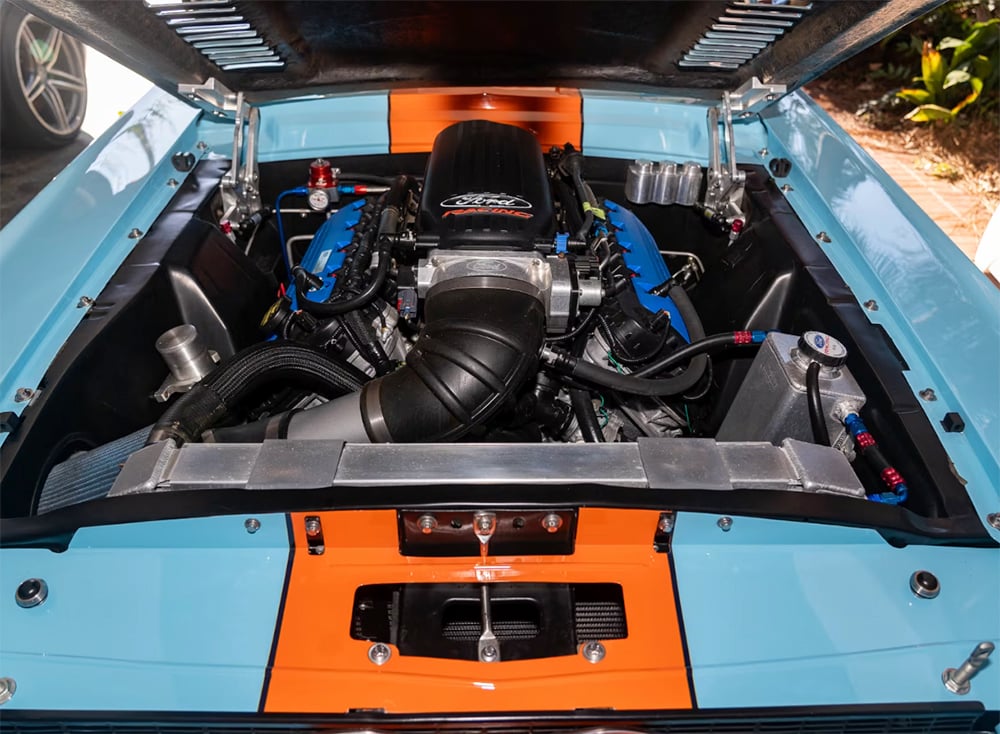 1968 Mustang XS 302 restomod engine copy