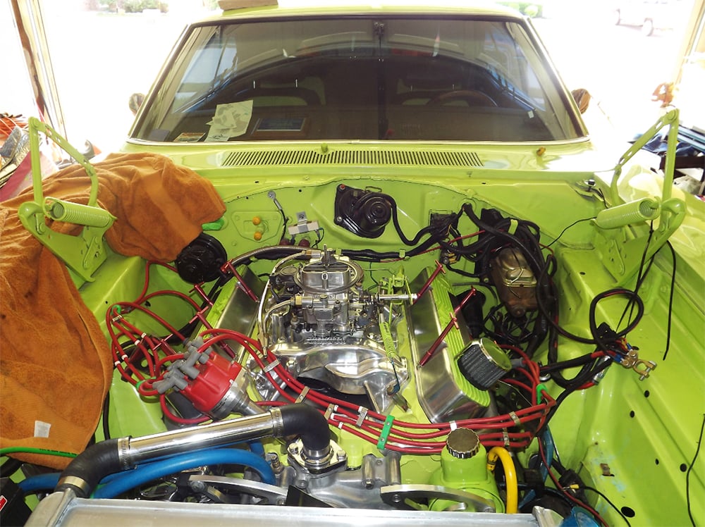1969 Dodge Charger engine 1000