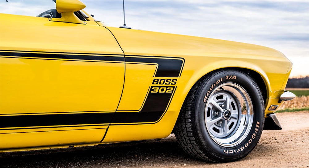 1969 Mustang Boss 302 yellow street nose copy