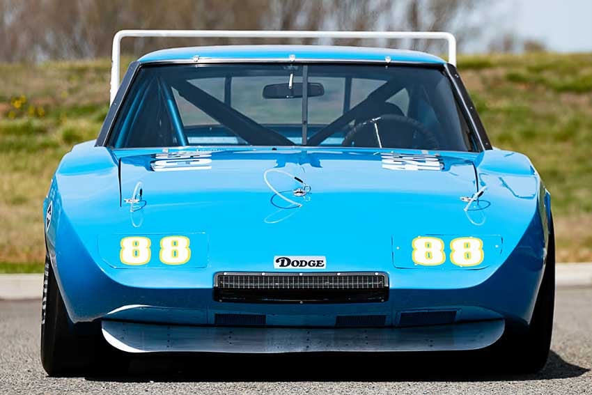 1969-Dodge-Daytona-200-mph-copy