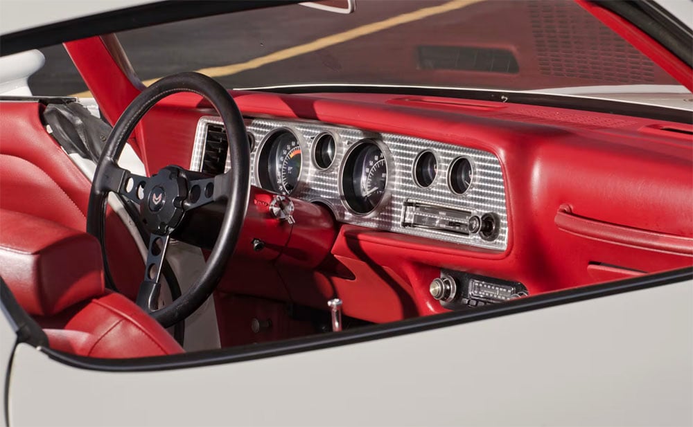 1970 Firebird Trans Am red white blue interior copy