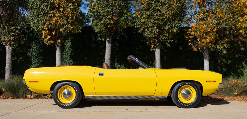1970 Hemi Cuda convertible side view copy