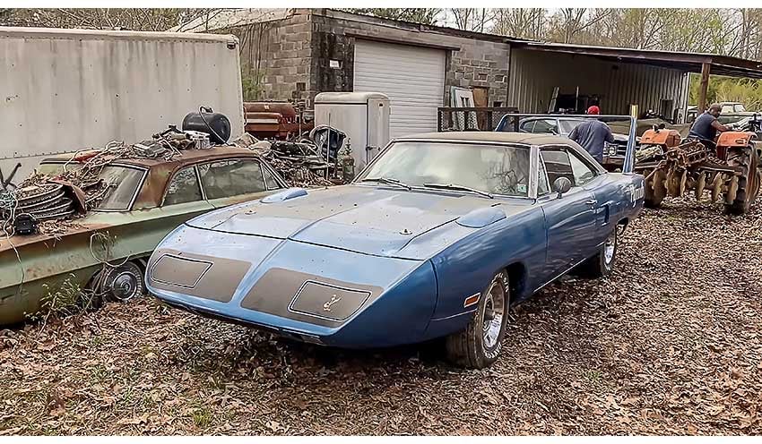 1970 Plymouth Superbird lead correct size