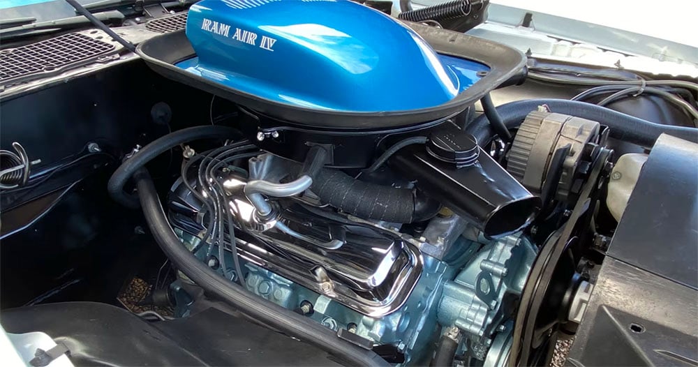 1970 Pontiac Firebird Trans Am Ram Air IV engine copy
