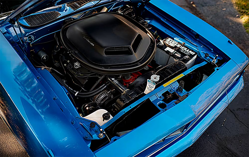 1971 426 Hemi Cuda engine copy