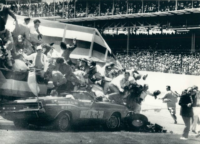 1971 Dodge Challenger Pace Car wrecking
