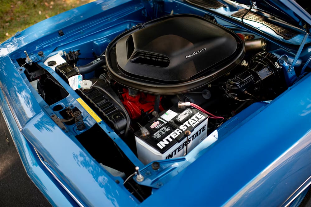 1971 Hemi Cuda engine copy
