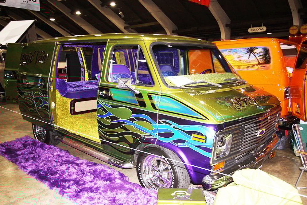 1975 Chevy boogie van exterior