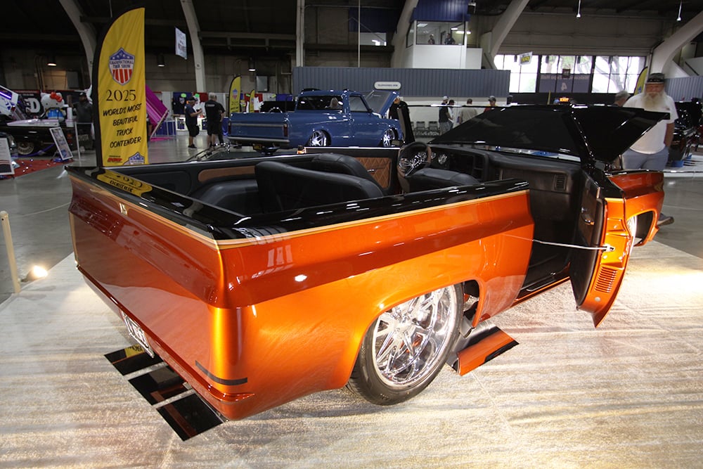 1976 Chevy K5 Blazer rear
