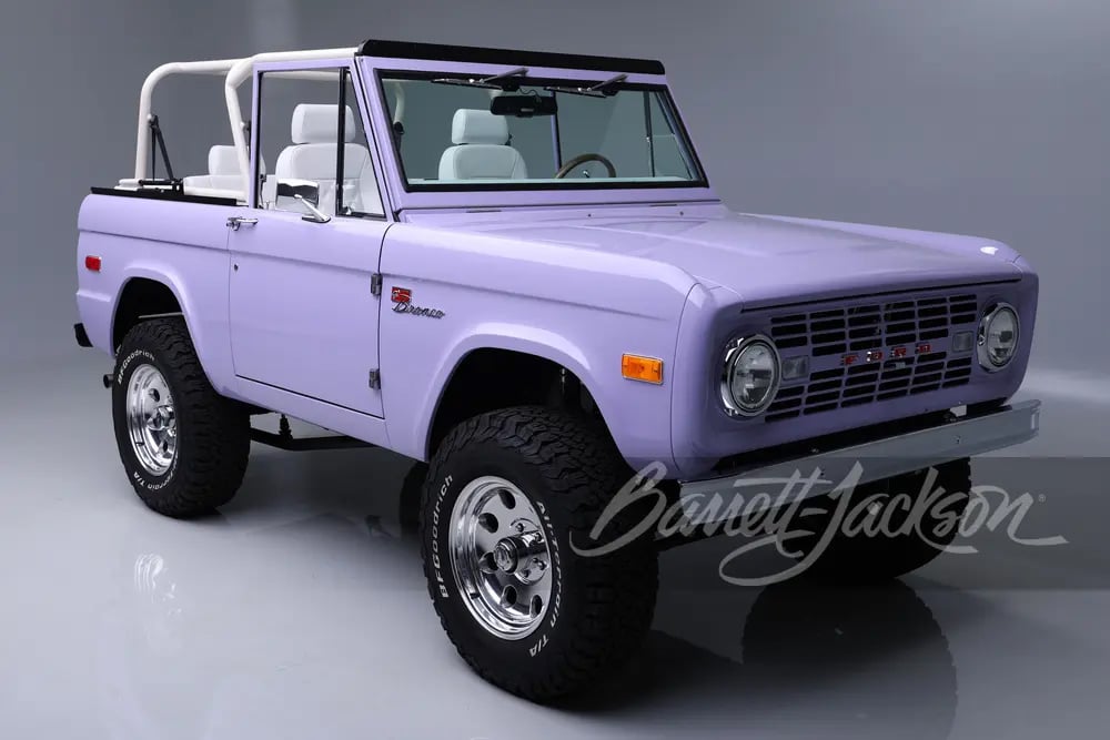 1976 Ford Bronco front copy
