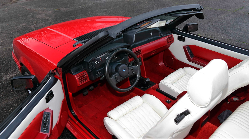 Fox-body-Mustang-history-design-years-88-gt-interior
