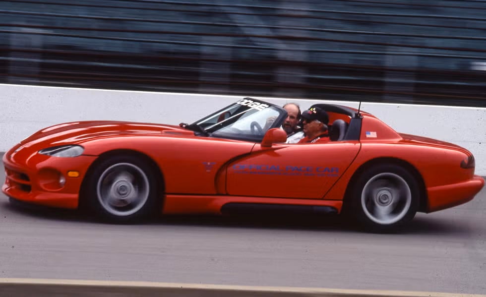 1991-Viper-pace-car Shelby driving