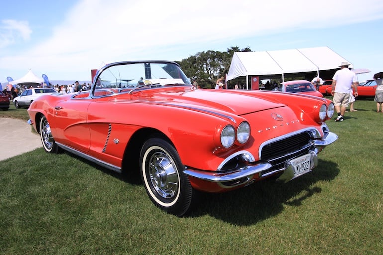 muscle-car-restoration-corvette