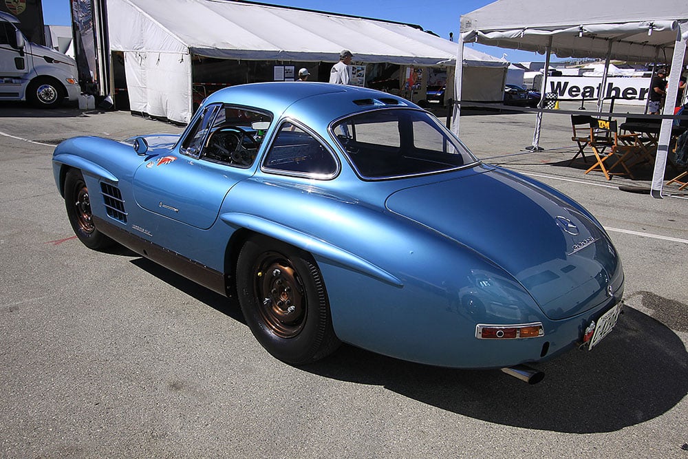 300SL Gullwing rear blue