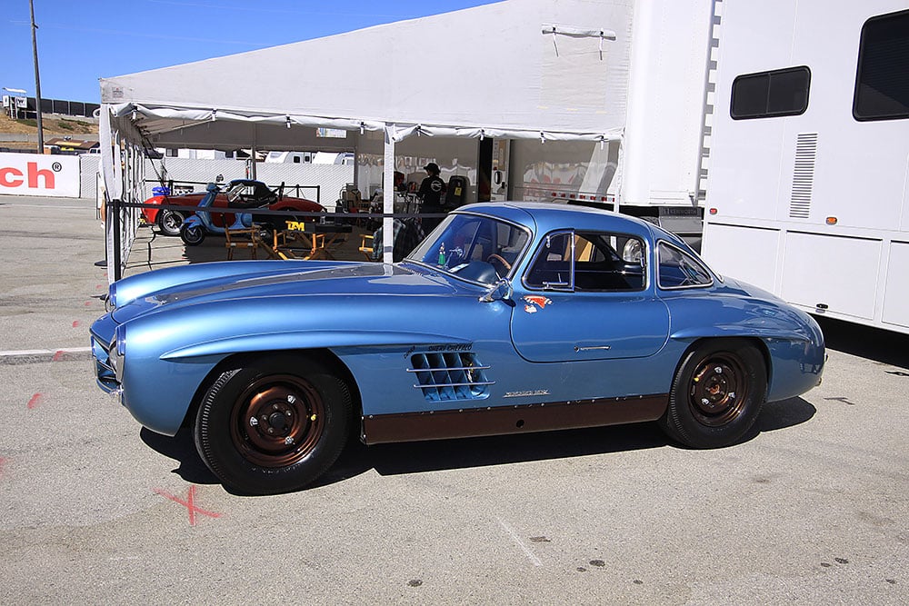 300SL Gullwing side blue