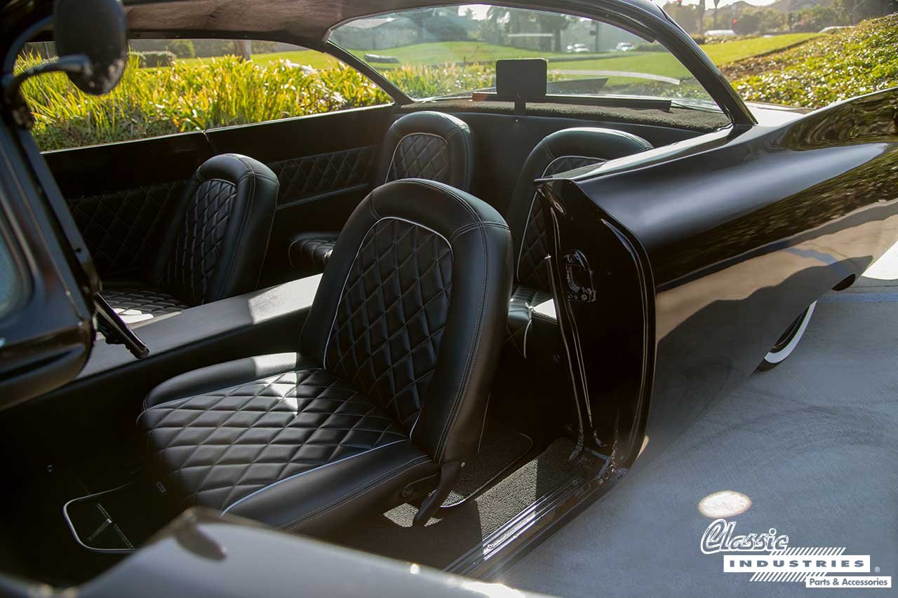 60_Cadillac_Black_Seats