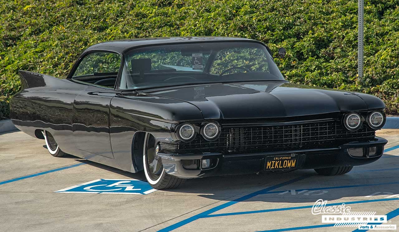 60_Cadillac_Black_Three_Fourth_Front_Lead