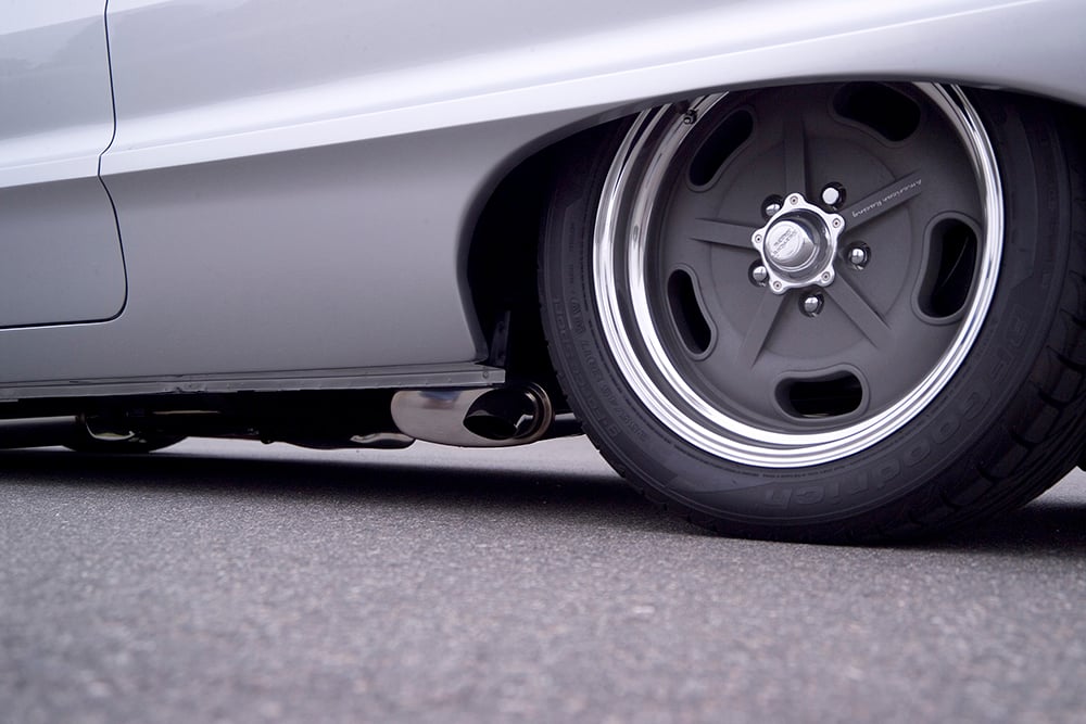 64 Impala hoover rear wheel 1000 px