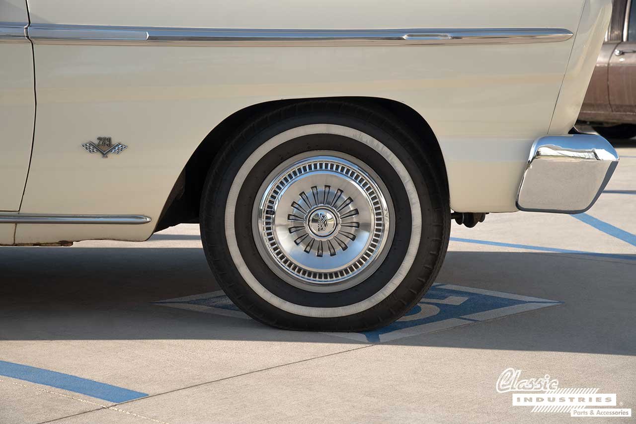 65_Ford_Fairlane_White_PAssenger_Front_Wheel