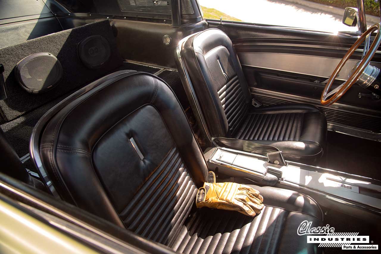 67_Mustang_GT500_Interior