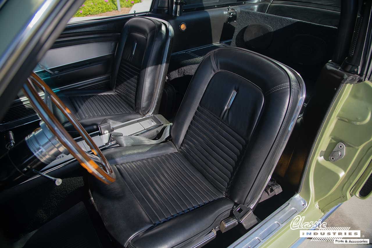 67_Mustang_GT500_Seats