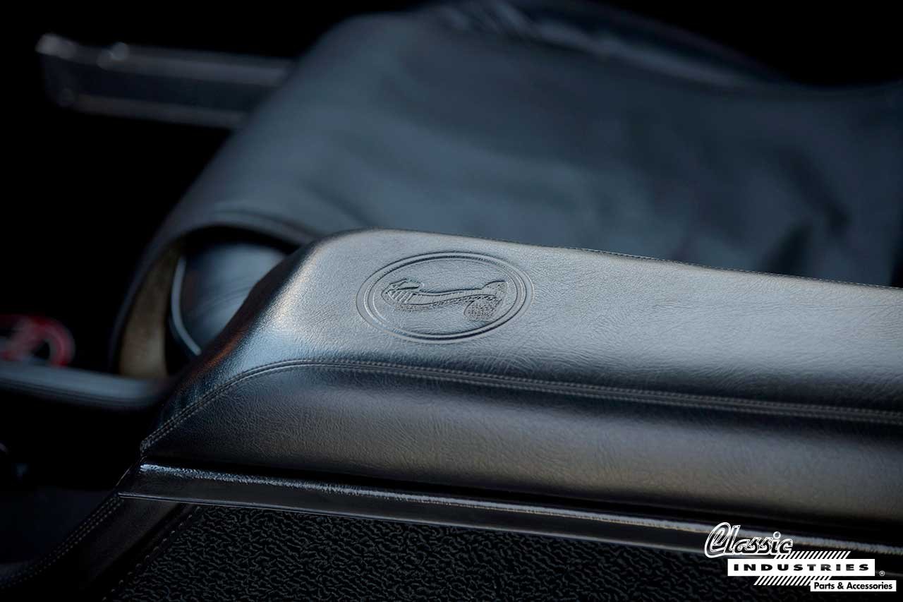 68_Shelby_Mustang_Green_WhiteCobra_Arm_Rest