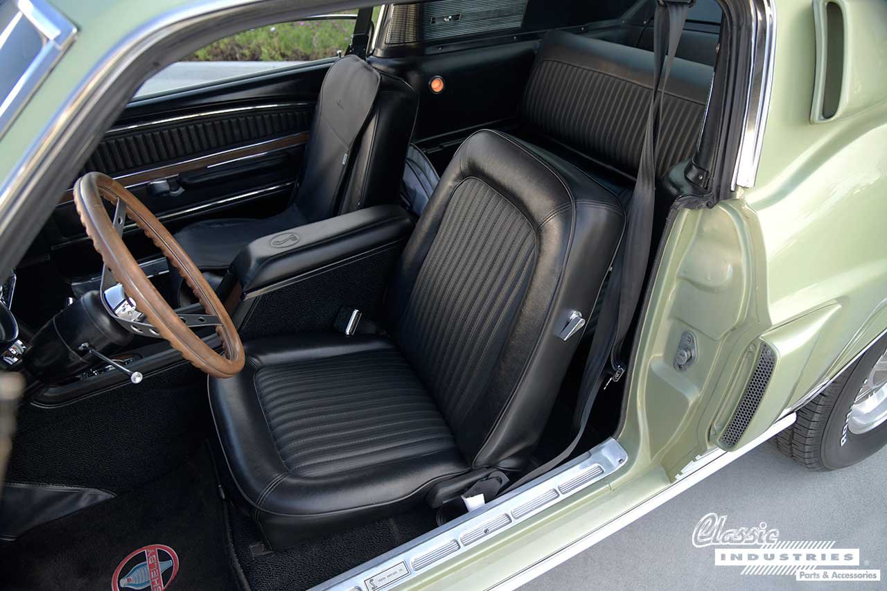 68_Shelby_Mustang_White_Green_Seats