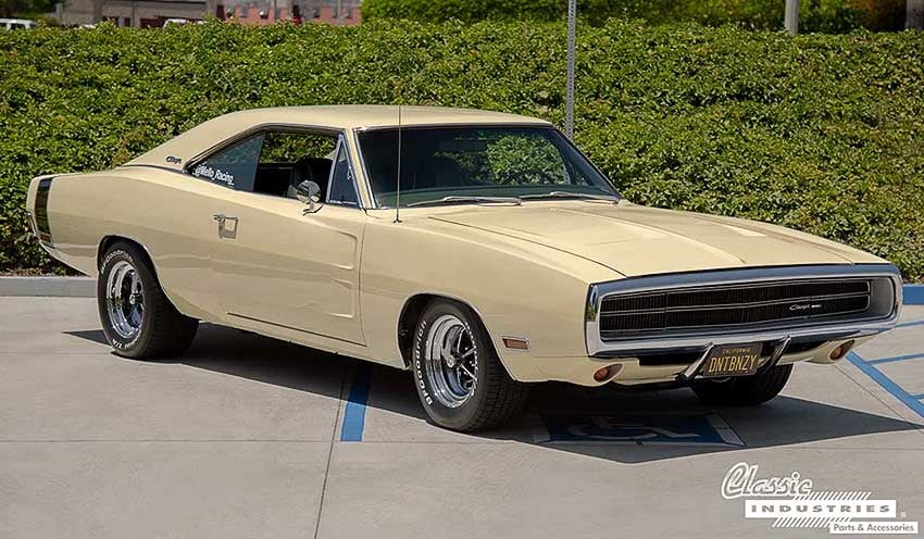 70_Charger_Cream_Yellow_Pass_Three_Fourth_Front_Lead-1-1