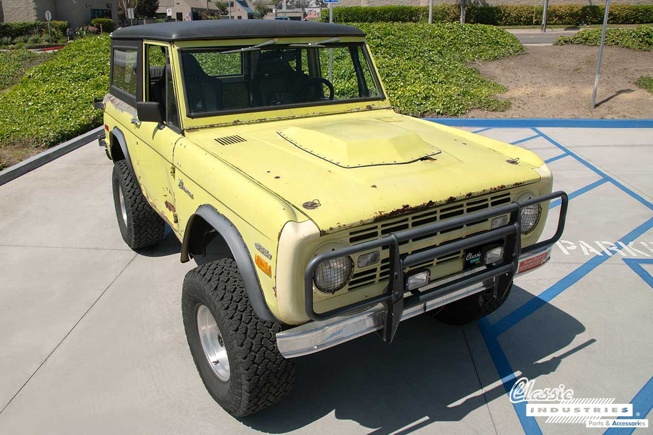 71_Bronco_Lime_Lead2