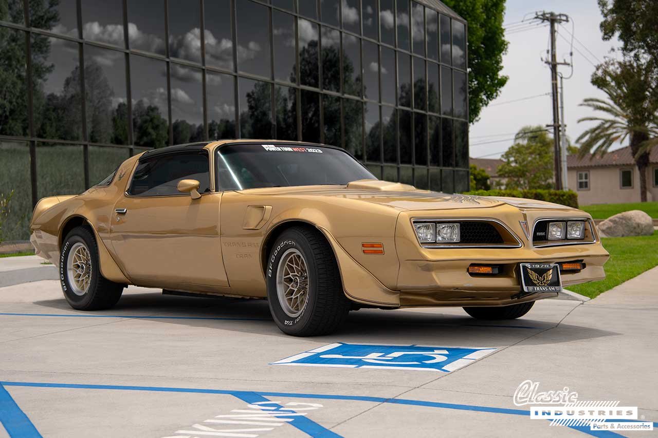 78_Potiac_Firebird_Trans_Gold_Three_Fourt_Lead