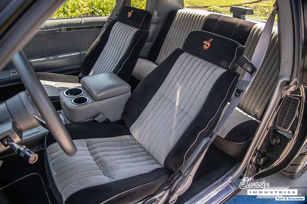 87GNXBlack_Seats