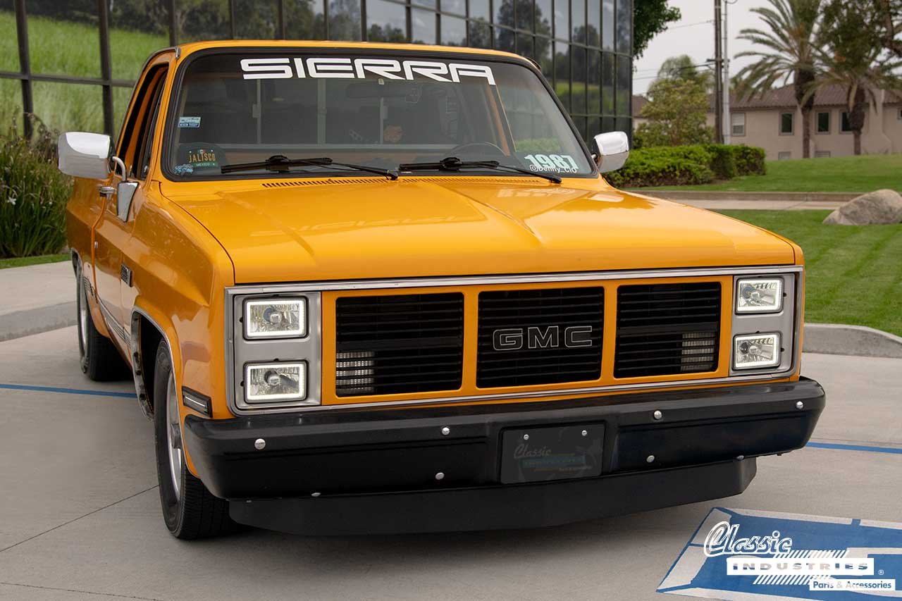 87_GMC_Rio_Yellow_Headlight_LEDs_On