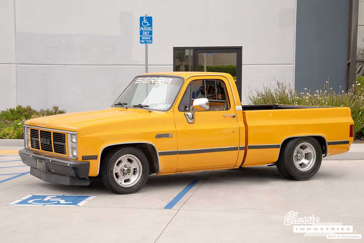 87_GMC_Rio_Yellow_Side_View