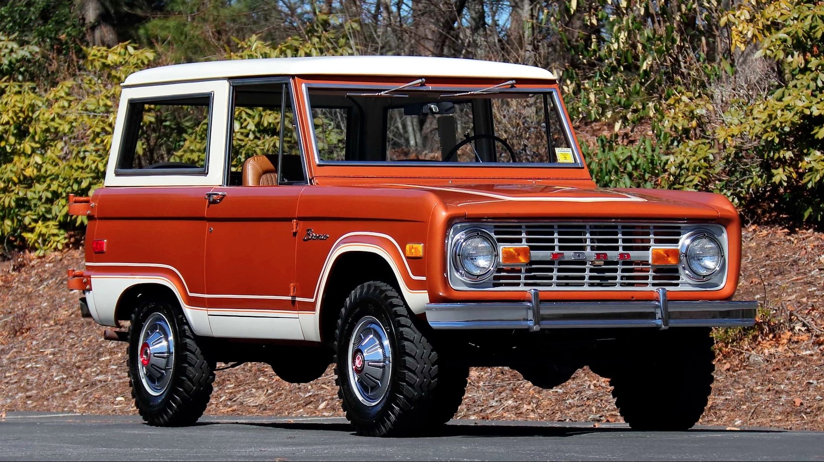 Ford_Bronco_history_1975