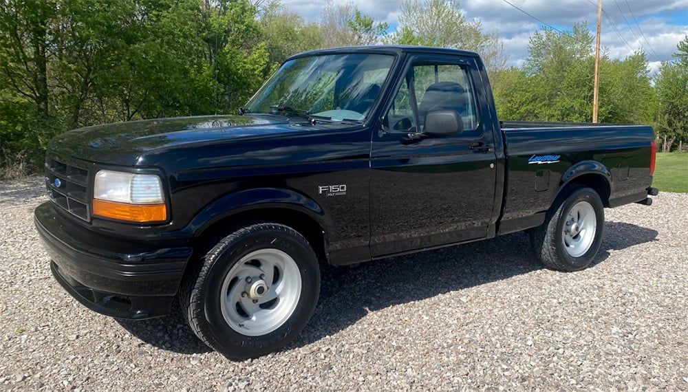 Ford_truck_history_1992-97_F-150