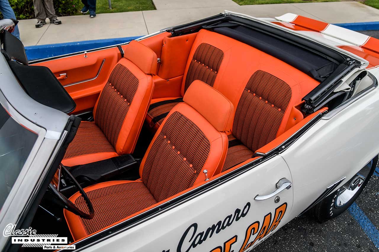 Pace-Car-Interior