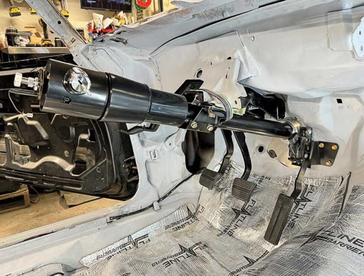 all-chevy-performance-1971-camaro-pedals-shifter-steering-7