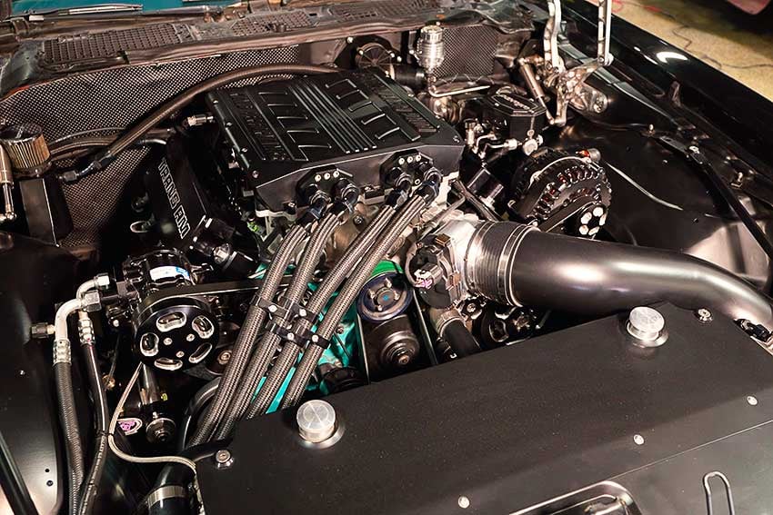 autotopiala-1977-trans-am-restomod-LSA-supercharged-04