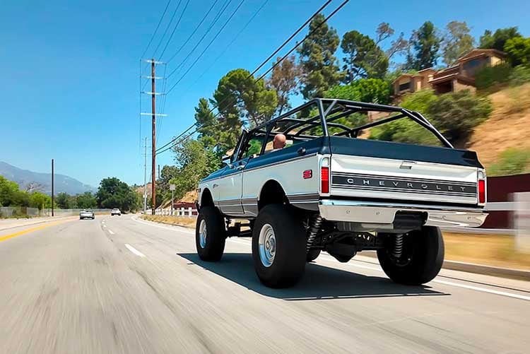 autotopiala-72-k5-blazer-lifted-2