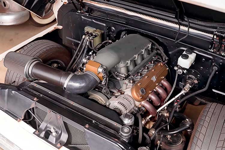 autotopiala-old-anvil-slammed-c10-5