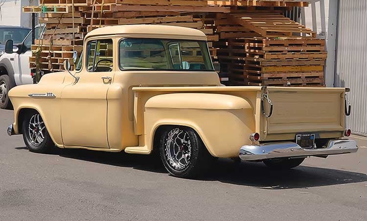 Video: 1000hp Twin-Turbo '55 Chevy Truck